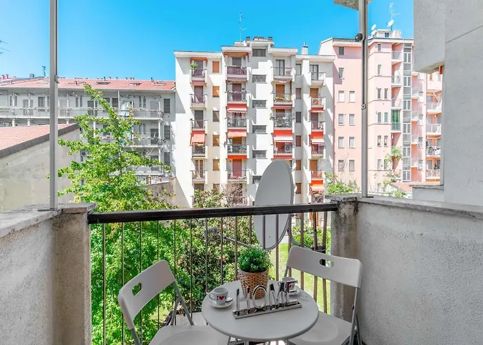Appartamento Pau10 -porta Romana - Duomo - Luxury